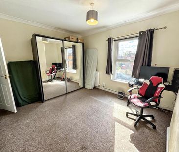 2 bedroom terraced house to rent - Photo 6
