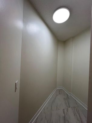 For Lease - 152 St. Patrick Street Unit# 610, Toronto, Ontario - Photo 1