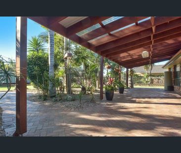 Perfect Family Home - Photo 2