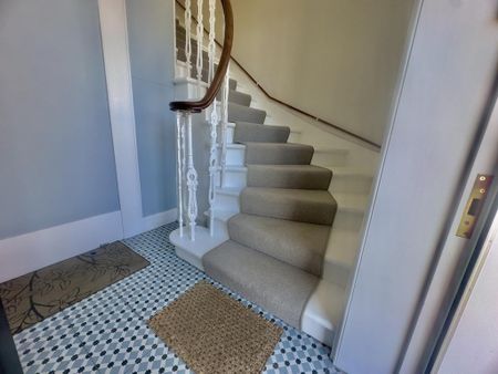 3 bedroom apartment to rent - Photo 2