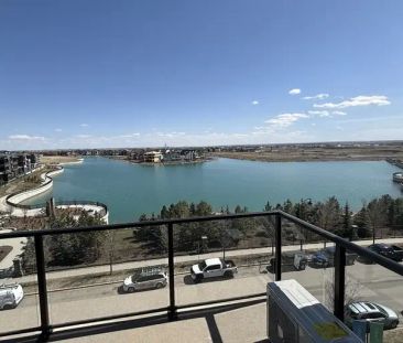 TOP FLOOR BRAND NEW EXECUTIVE CONDO WITH UNOBSTRUCTED VIEW OF MAHOG... - Photo 1