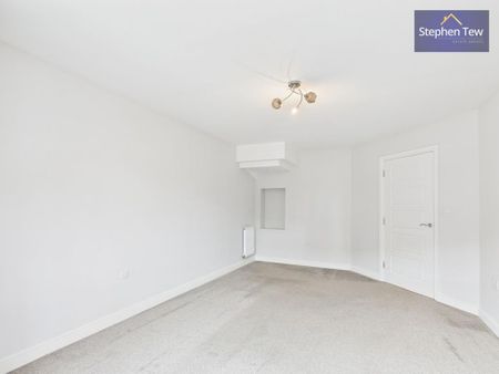 5 bedroom detached house to rent - Photo 3