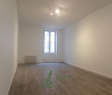 Location Appartement 1 pièce 31m² LE COTEAU 42120 - Photo 3