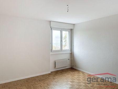 Appartement de 4.5 pièces au 4ème étage - Photo 3