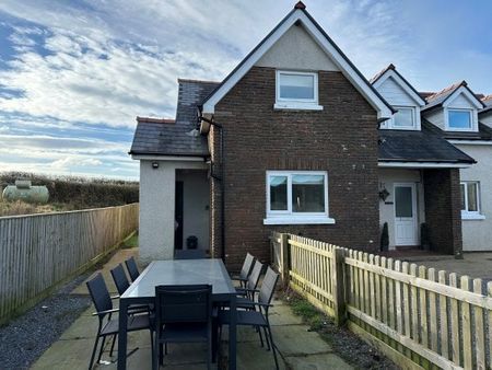 Oxwich Castle Cottages, Oxwich, SA3 - Photo 5