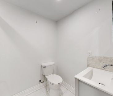 For Lease - 98 Lowther Avenue, Richmond Hill, Ontario - Photo 6