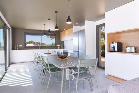 LOCATION SAISONNIÈRE - GOLFE DE SAINT-TROPEZ/SAINTE-MAXIME - VILLA MODERNE - 6 CHAMBRES - VUE MER - Photo 2
