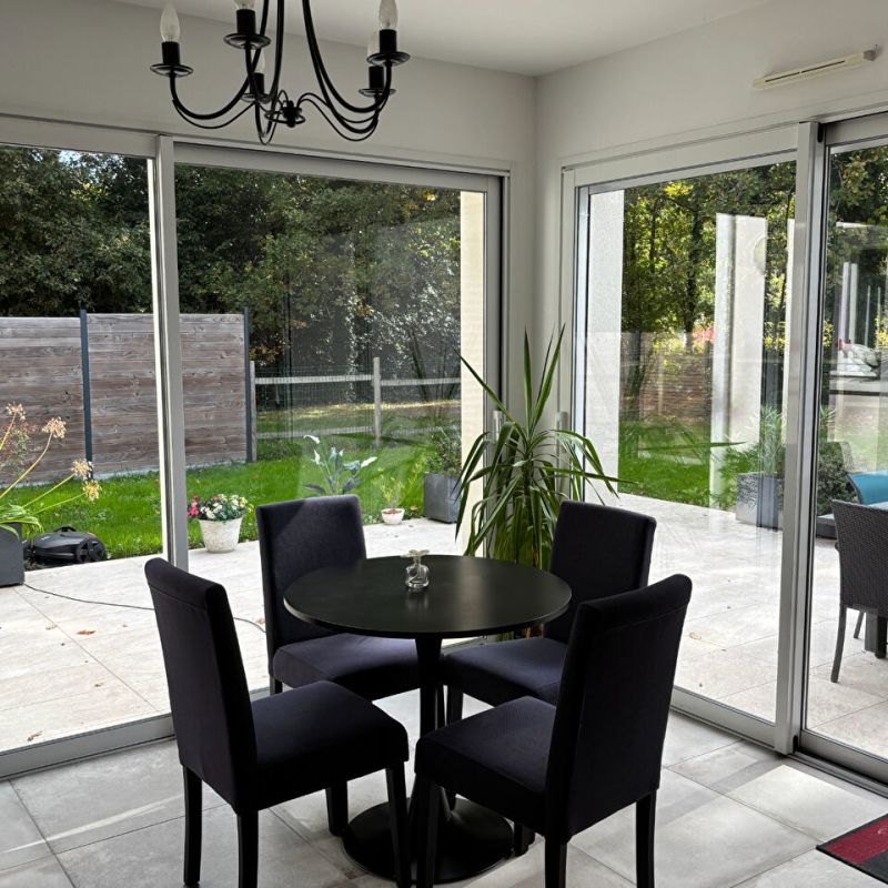 MAISON T5 AVEC JARDIN - Photo 1