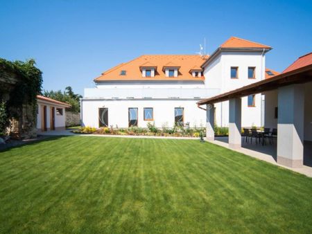 Pronájem bytu 2+kk 41 m2 - Fotografie 4