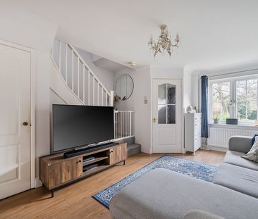 The Oaks, Chiddingfold, Surrey, GU8 - Photo 1