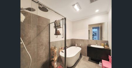 Stunning Home! - Photo 5