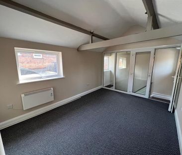 1 bedroom end of terrace house to rent - Photo 1