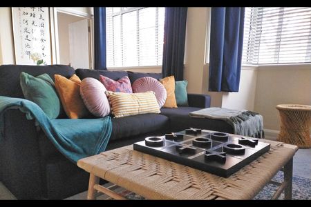 1 Bed Flat, Regent House, BN1 - Photo 2