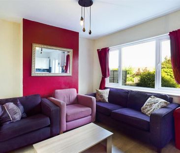 4 bedroom terraced house to rent - Photo 1