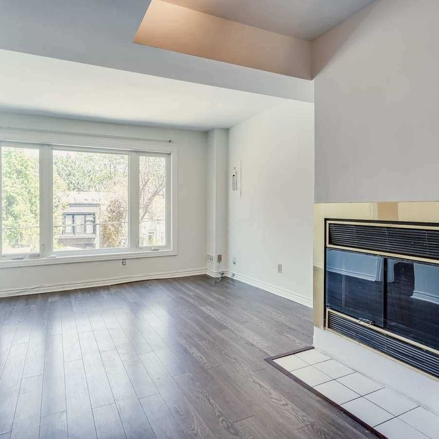 For Lease - 212 Milan Street Unit# Unit 1, Toronto, Ontario - Photo 1