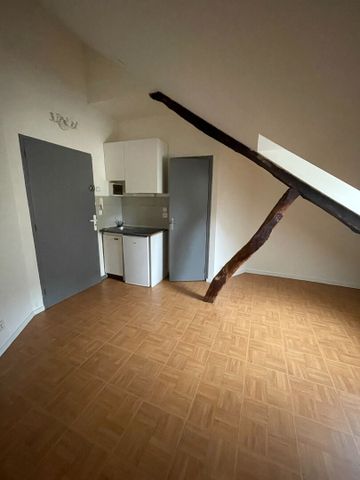 A LOUER - STUDIO - Photo 5