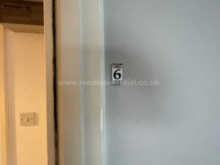 4 bedroom apartment to rent - Photo 4
