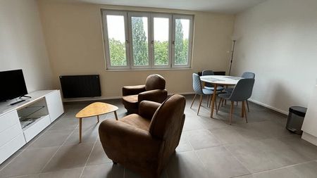 Rue de Cambrai - Photo 2