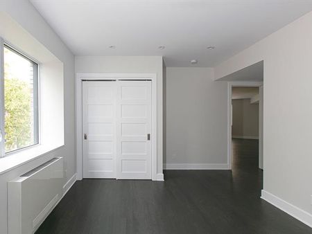 4851 Ch. de la Côte St Luc - Photo 3