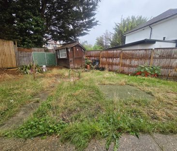 3 bedroom semi-detached house to rent - Photo 6