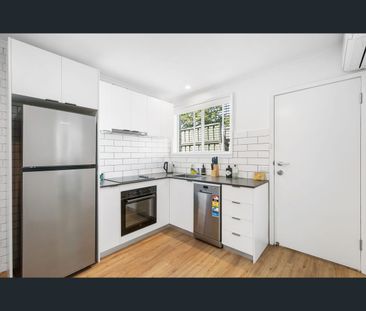 3/8 Dale St, Kennington, Vic 3550 - Photo 5