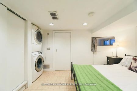 70 Carlaw Avenue #Bsmt - Photo 3