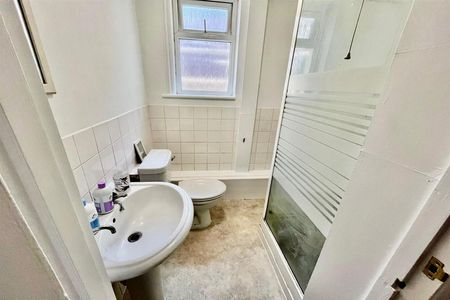 Broadwater Road, Worthing - Photo 5