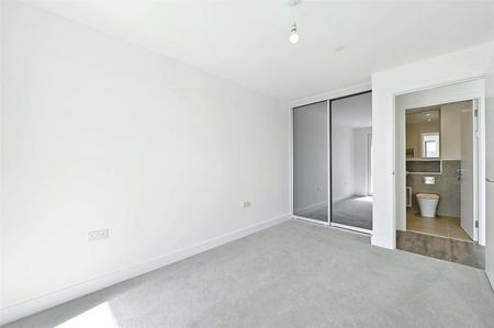 A brand new apartment - Photo 2