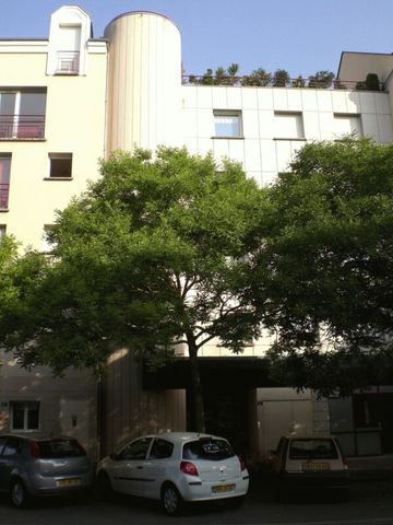 Location Appartement 1 pièce 23m² ORLEANS 45100 - Photo 5