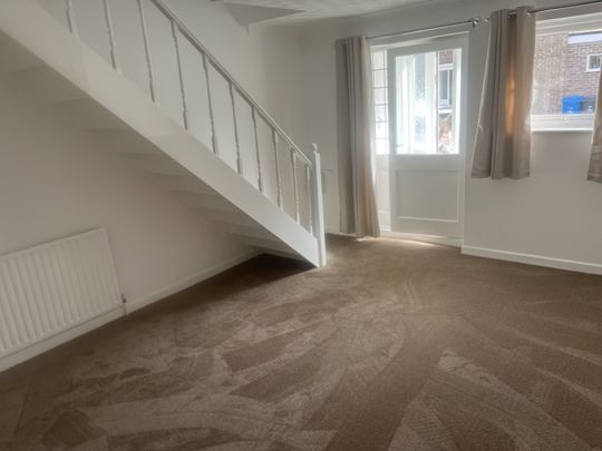 Bovington Close, Canford Heath, Poole, Dorset - Photo 1