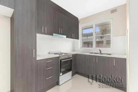 Two Bedroom Apartment - Photo 4