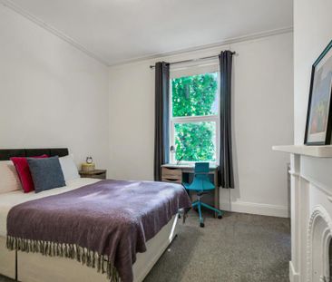 1 bedroom in a house share to rent - Photo 5