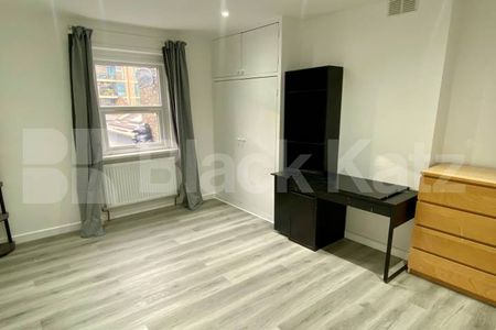 Newly refurbished bright & airy first floor period conversion - Photo 3