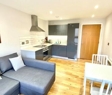 1 Bed Flat, Amisha Court, SE1 - Photo 2