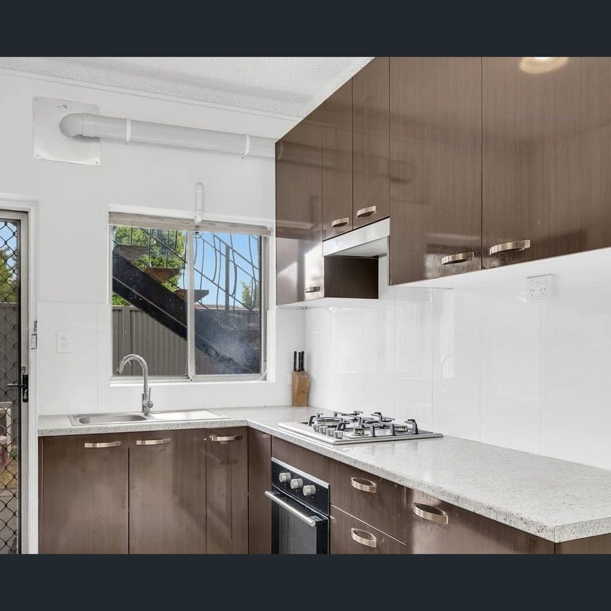 2/43 Percy Street, Prospect, SA 5082 - Photo 1