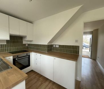 1 bedroom end of terrace house to rent - Photo 2