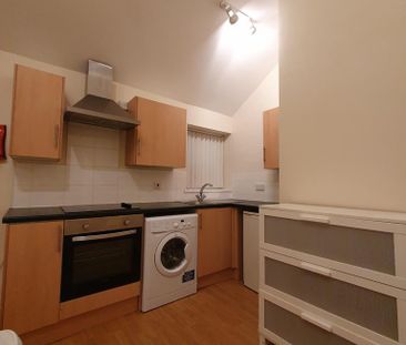 Studio to rent - Photo 4