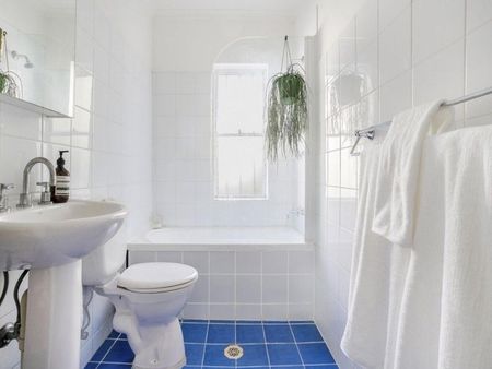 3/30 Elamang Avenue, Kirribilli NSW 2061 - Apartment For Rent | Domain - Photo 2