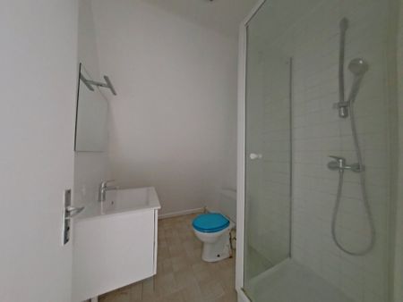 STUDIO A LOUER - PARIS 11EME ARRONDISSEMENT Sainte-Marguerite 9 - 21.76 m - 847 € - Photo 4