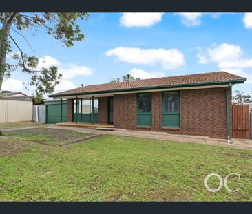 82A Fenton Avenue, Christies Beach, SA 5165 - Photo 3