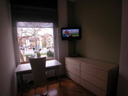 FLATmix.de / Komplett möbliertes Zimmer mit eigener Küche in PB-Mitte - Photo 3