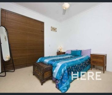 Park front living - Photo 3