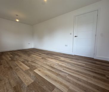 Covenham Drive, Grantham - Photo 6