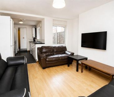 7 bedroom house to rent - Photo 1