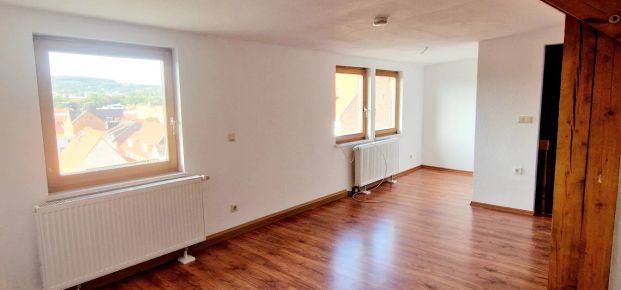 Geräumige 4 Raum-Maisonette-Wohnung in SGH - Foto 1