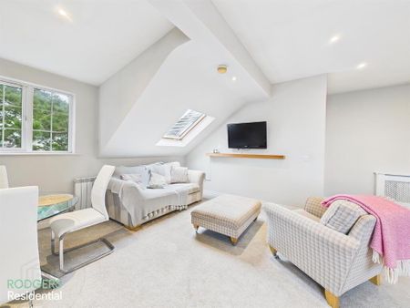 Apt 15 Danescourt, 116 Donaghadee Road, Newtownards, BT23 7HB - Photo 2