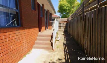 “Contemporary Comfort and Everyday Convenience” - Photo 4