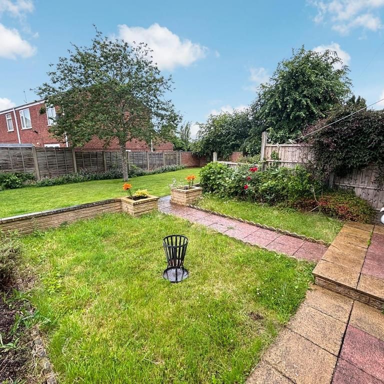 1 bedroom maisonette to rent - Photo 1