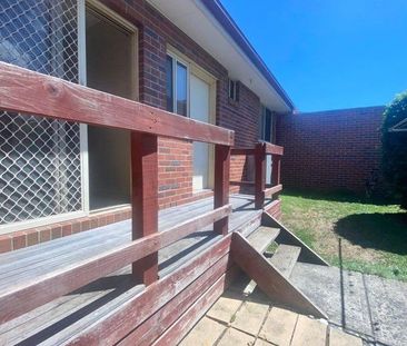 2/12-14 Bartlett Street, Preston VIC 3072 - Photo 3
