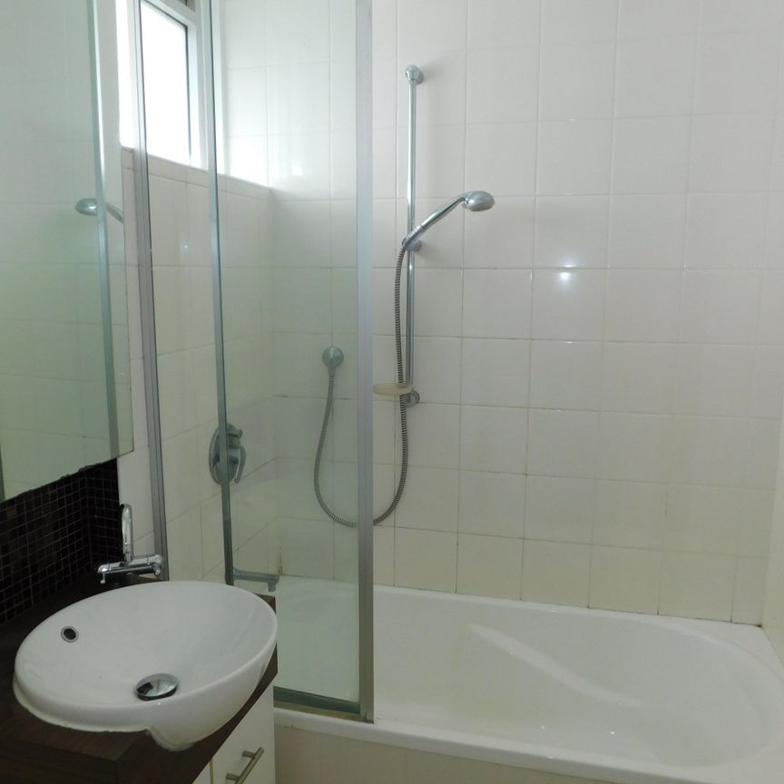 10/14 Stradbroke Avenue, Heidelberg - Photo 1